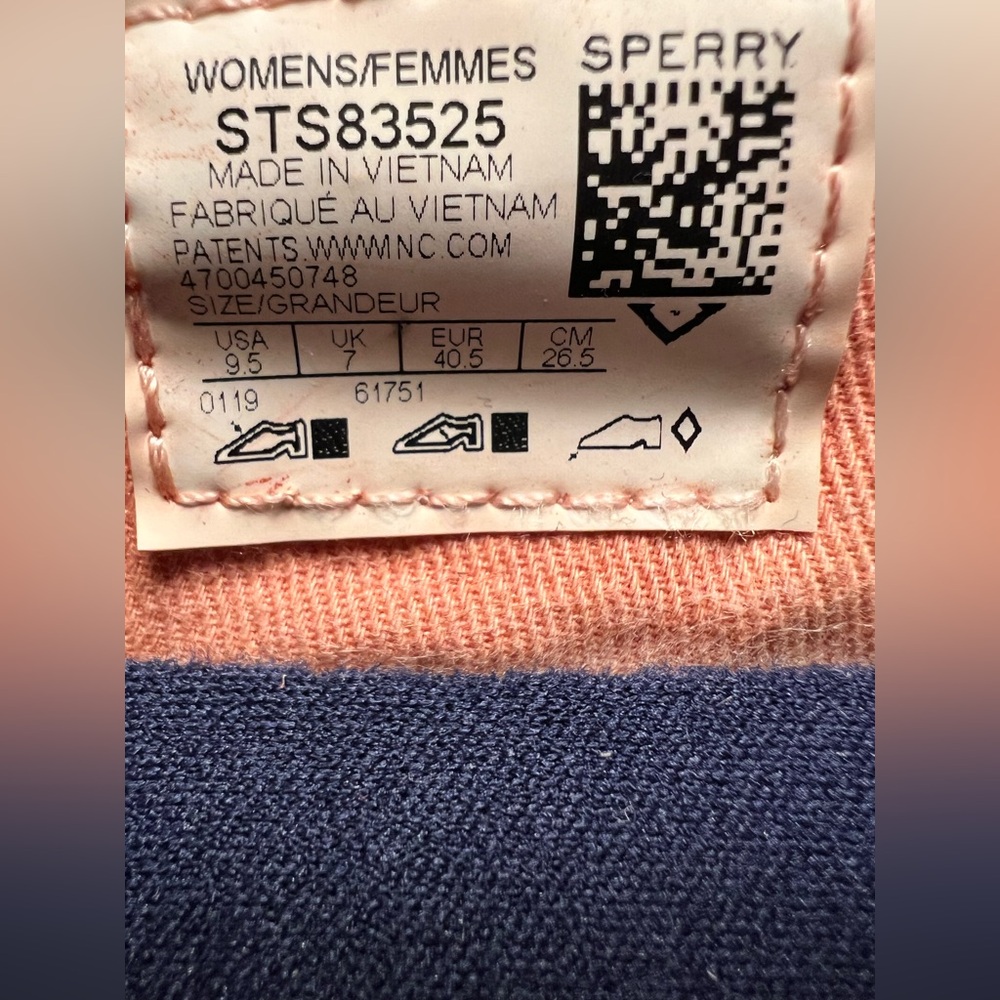 Sperry Women's Coral Boat Shoes - Picture 8 of 8